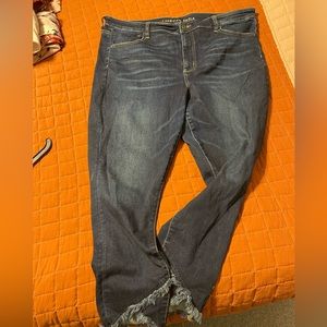 Super High Rise Jegging Crop